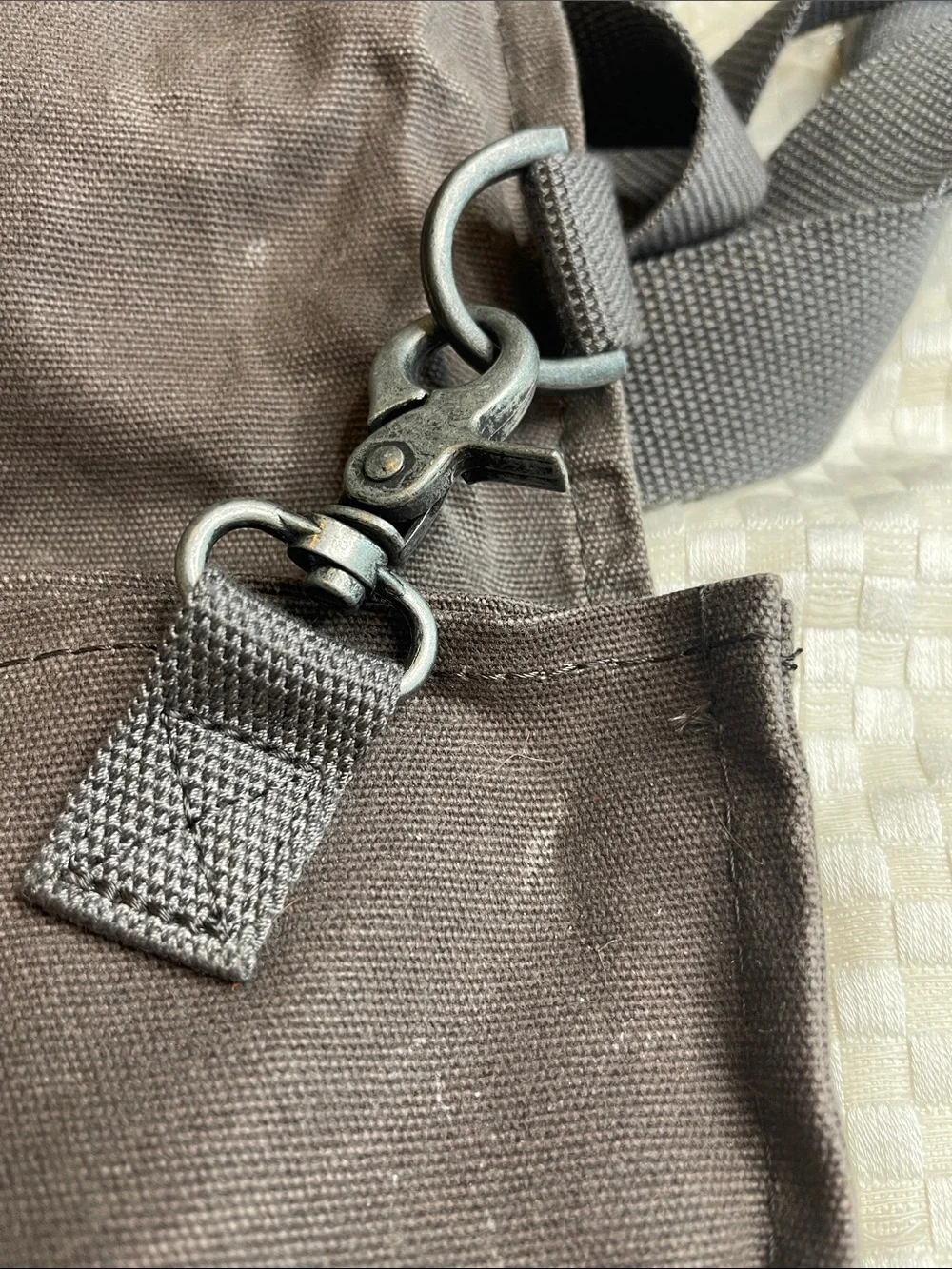Barebones durable messenger